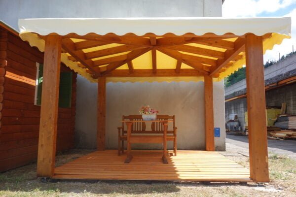 Gazebo in lamellare 3x3 a quattro acque